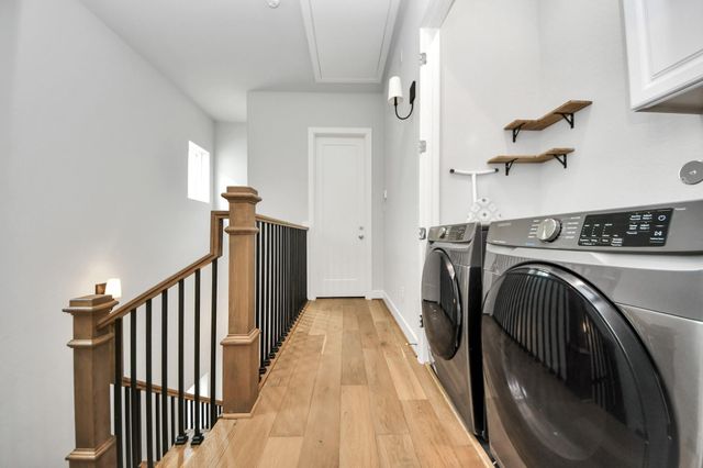1223 W 16th Street B, Houston, TX 77008