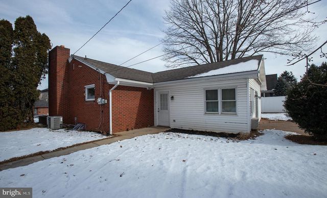 236 W GRANADA AVE, Hershey, PA 17033