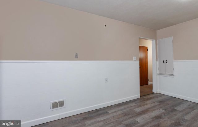 236 W GRANADA AVE, Hershey, PA 17033