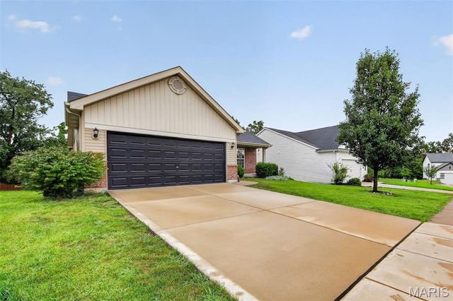 79 Huntleigh Woods Court, Wentzville, MO 63385