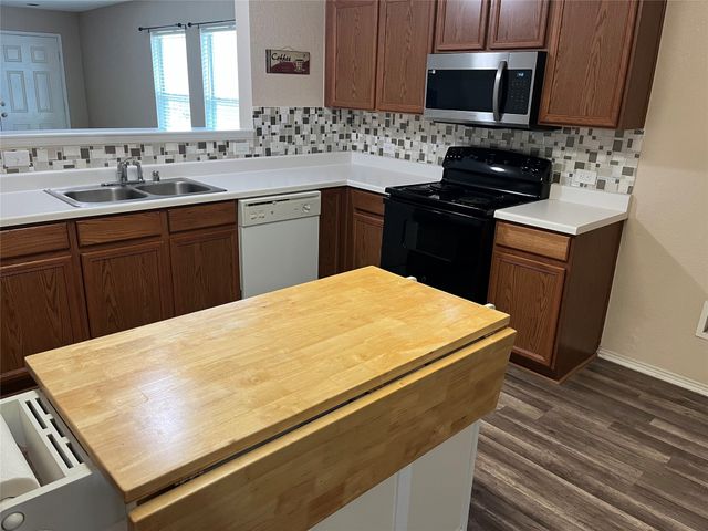 736 Mexicali Way, Fort Worth, TX 76052