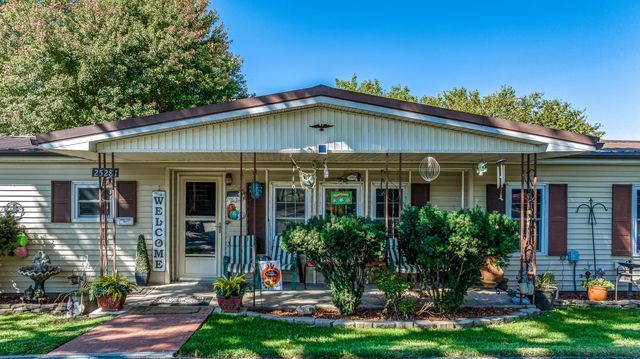 25281 S 623 Road, Grove, OK 74344