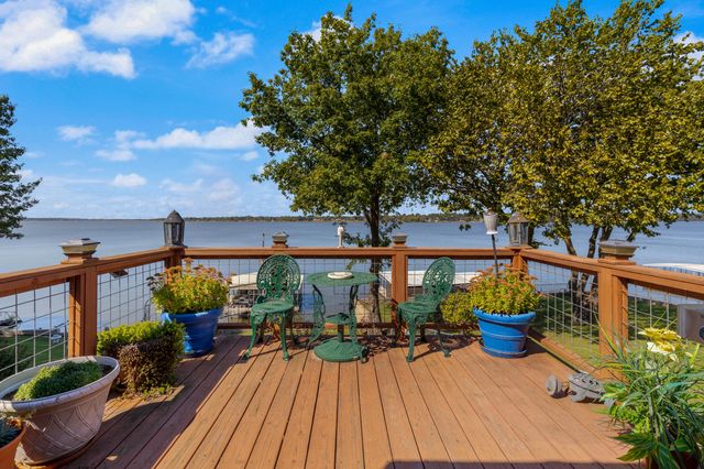 25281 S 623 Road, Grove, OK 74344