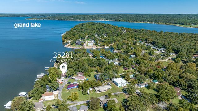 25281 S 623 Road, Grove, OK 74344