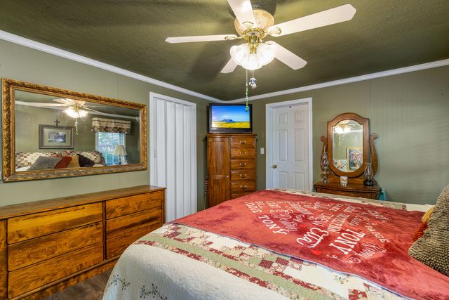 25281 S 623 Road, Grove, OK 74344