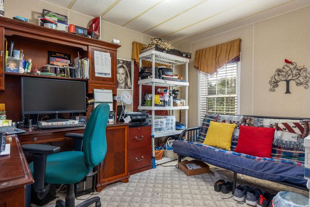 25281 S 623 Road, Grove, OK 74344