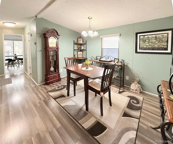 2764 Sunset Drive, Brooklyn, MI 49230