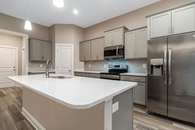 1529 Crooked Hook Rd., North Myrtle Beach, SC 29582