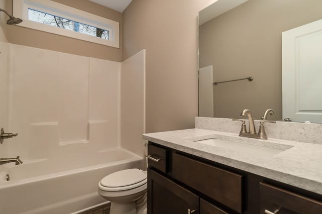 1529 Crooked Hook Rd., North Myrtle Beach, SC 29582