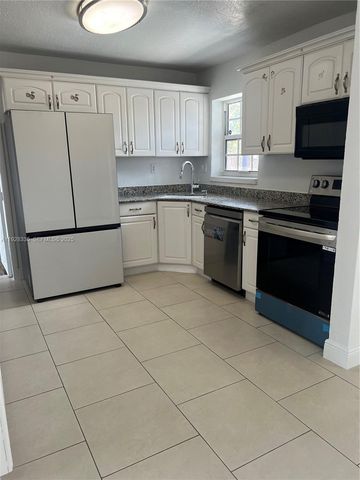 17331 NW 45th Ct, Miami Gardens, FL 33055