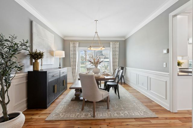 39W869 Kellar Square, Geneva, IL 60134