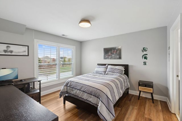 39W869 Kellar Square, Geneva, IL 60134