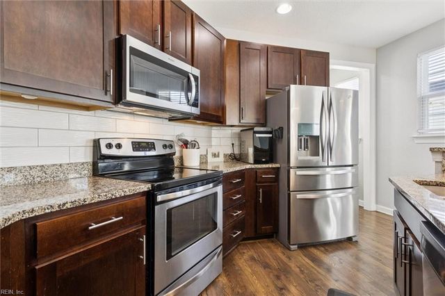 108 Bowman DR, Suffolk, VA 23434