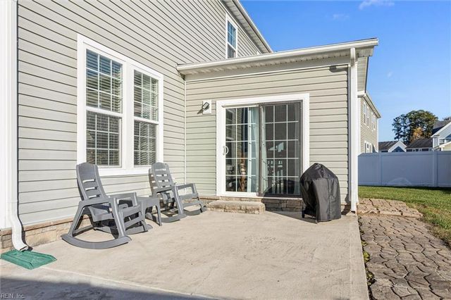 108 Bowman DR, Suffolk, VA 23434