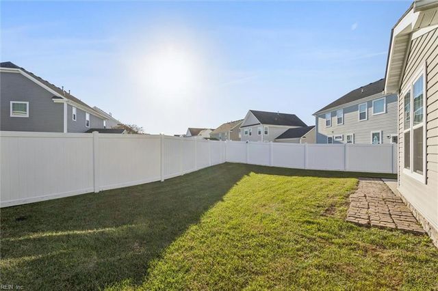 108 Bowman DR, Suffolk, VA 23434