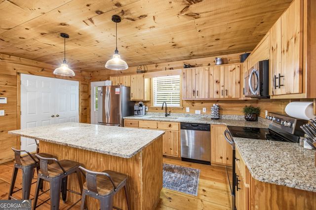 80 Windchase Lane, Sautee Nacoochee, GA 30571