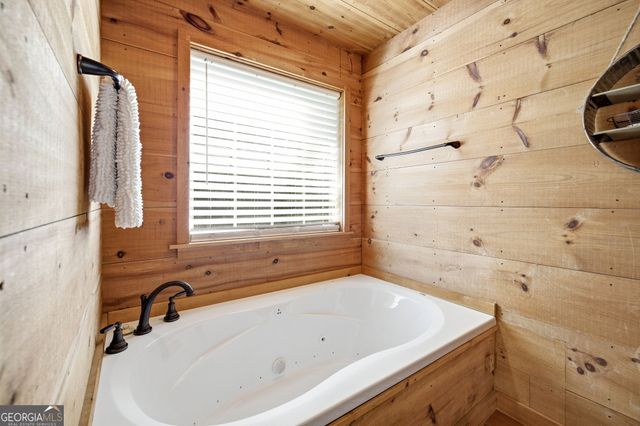 80 Windchase Lane, Sautee Nacoochee, GA 30571