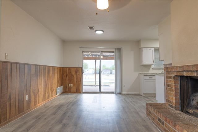 1430 State Highway 46 S, New Braunfels, TX 78130