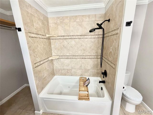 205 Jubaka Drive, Fairview Heights, IL 62208