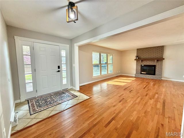 205 Jubaka Drive, Fairview Heights, IL 62208