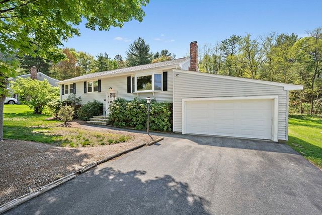 6 Sandy Ridge Cir, Sharon, MA 02067