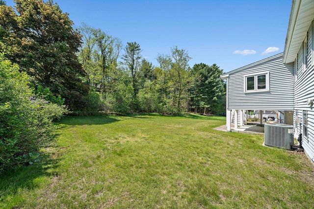 6 Sandy Ridge Cir, Sharon, MA 02067
