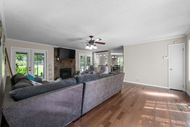 13411 Cindy Drive, Soddy Daisy, TN 37379