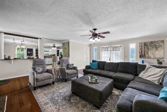 13411 Cindy Drive, Soddy Daisy, TN 37379