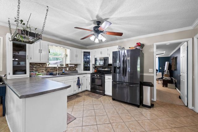 13411 Cindy Drive, Soddy Daisy, TN 37379