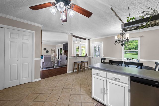 13411 Cindy Drive, Soddy Daisy, TN 37379