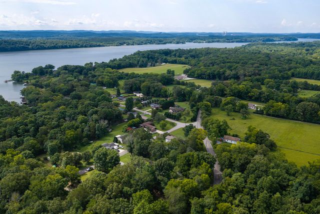 13411 Cindy Drive, Soddy Daisy, TN 37379