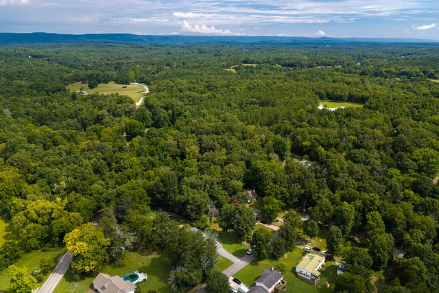 13411 Cindy Drive, Soddy Daisy, TN 37379