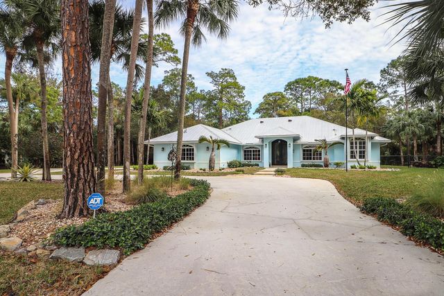 15386 83rd Way N, Palm Beach Gardens, FL 33418