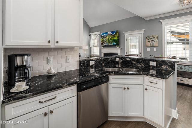 921 Dearborn Court, Winterville, NC 28590