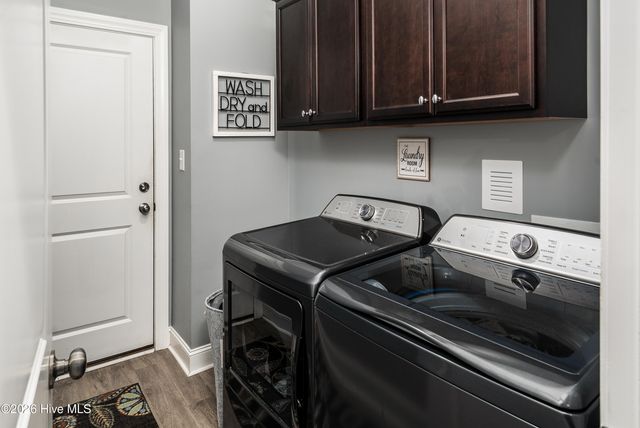 921 Dearborn Court, Winterville, NC 28590