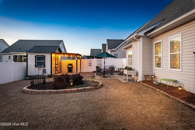 921 Dearborn Court, Winterville, NC 28590