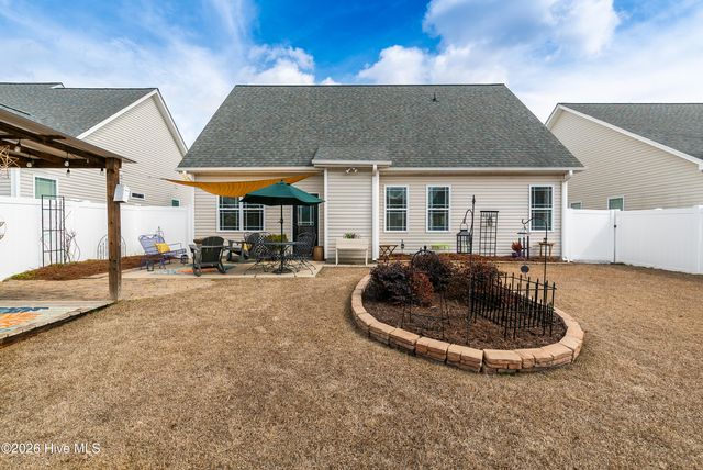 921 Dearborn Court, Winterville, NC 28590