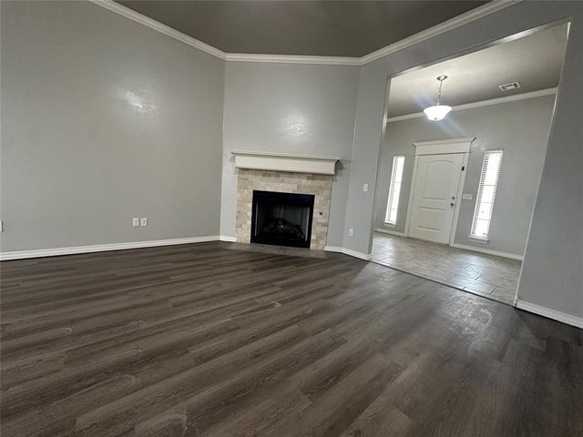 8017 NW 160th Terrace, Edmond, OK 73013