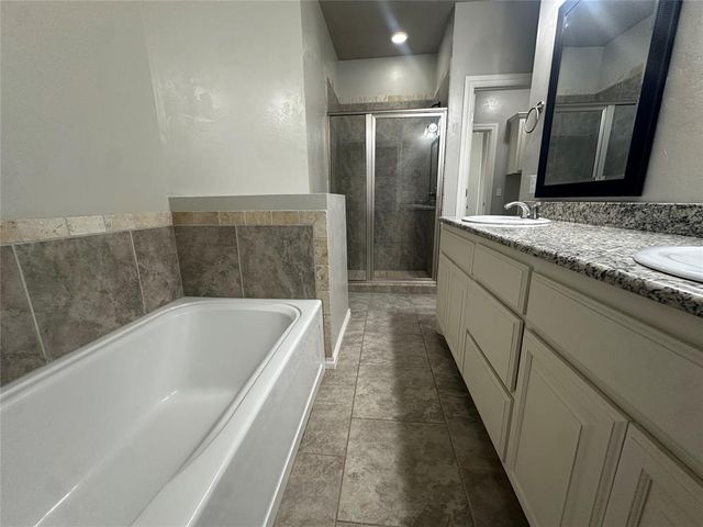 8017 NW 160th Terrace, Edmond, OK 73013