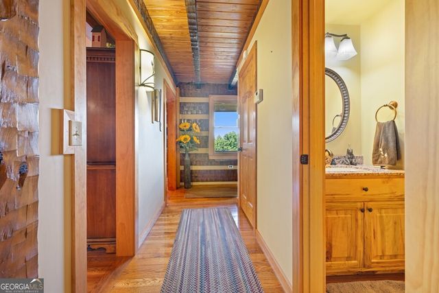 1077 Frog Pond Road, Hiawassee, GA 30546