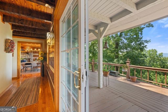 1077 Frog Pond Road, Hiawassee, GA 30546