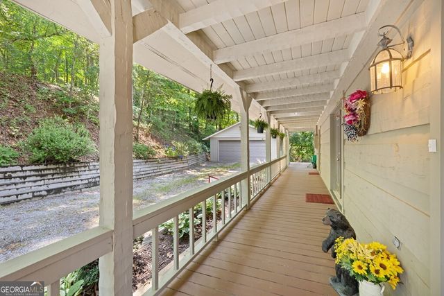 1077 Frog Pond Road, Hiawassee, GA 30546