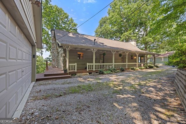 1077 Frog Pond Road, Hiawassee, GA 30546