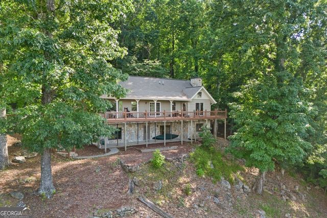 1077 Frog Pond Road, Hiawassee, GA 30546