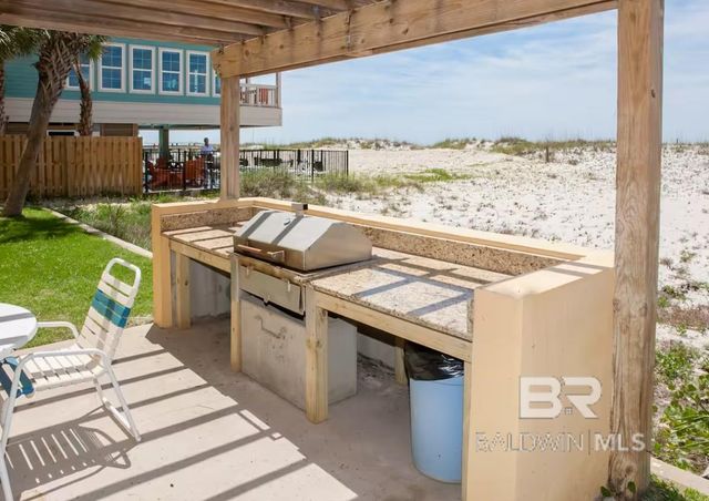 615 W Beach Boulevard 2D, Gulf Shores, AL 36542