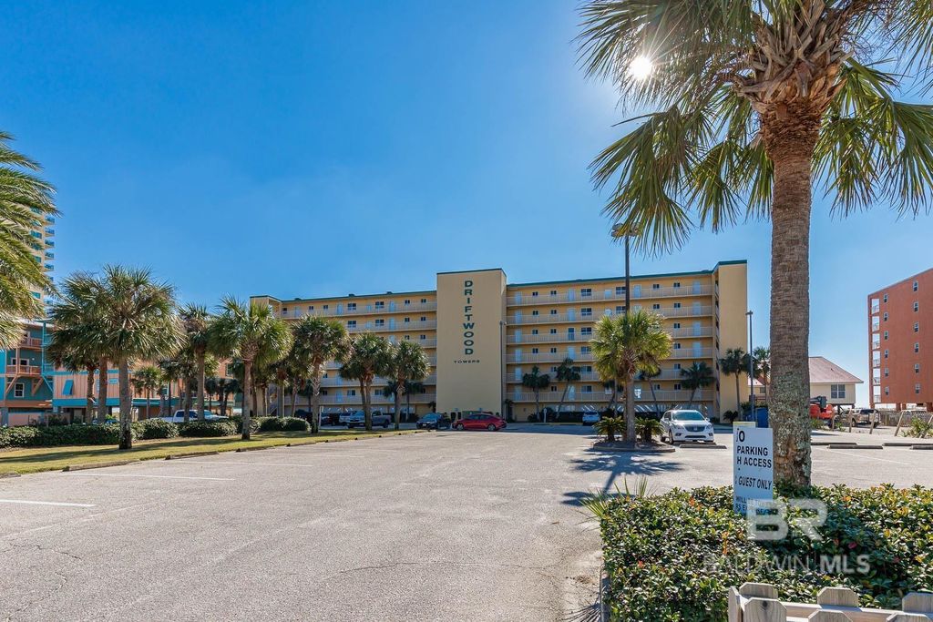 615 W Beach Boulevard 2D, Gulf Shores, AL 36542