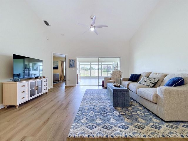 2307 NEW ORCHARD COURT, Sun City Center, FL 33573