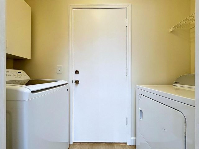 2307 NEW ORCHARD COURT, Sun City Center, FL 33573