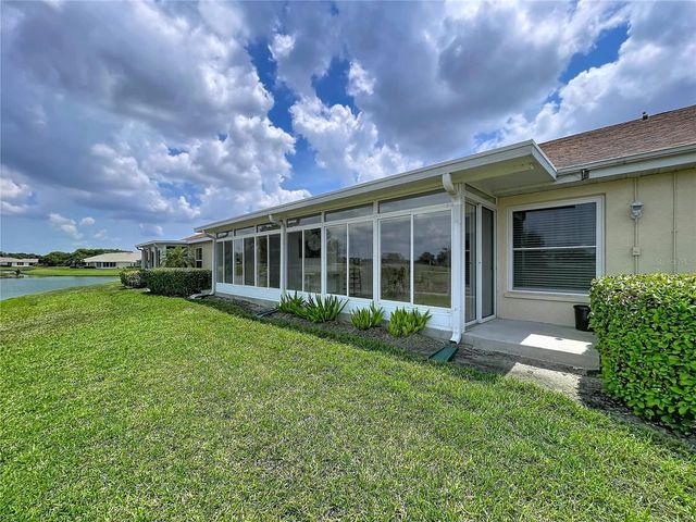 2307 NEW ORCHARD COURT, Sun City Center, FL 33573
