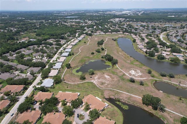 2307 NEW ORCHARD COURT, Sun City Center, FL 33573